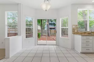 66 Hidden Meadow Dr, The Woodlands, TX 77382 - Photo 16