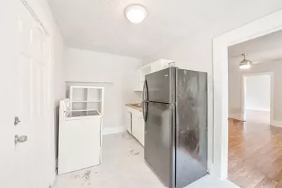 315 8th Ave N #3, Texas City, TX 77590 - Photo 4