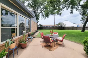 505 S Jackson St, Brenham, TX 77833 - Photo 22