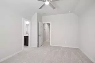 3216 Bushy Hawthorn Dr, Conroe, TX 77301 - Photo 18