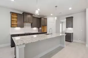 3216 Bushy Hawthorn Dr, Conroe, TX 77301 - Photo 2