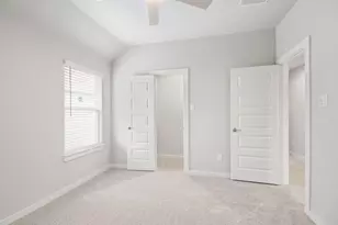 3216 Bushy Hawthorn Dr, Conroe, TX 77301 - Photo 16
