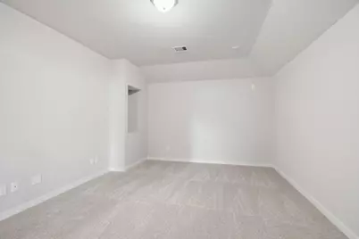 3216 Bushy Hawthorn Drive, Conroe, TX 77301 - Photo 14