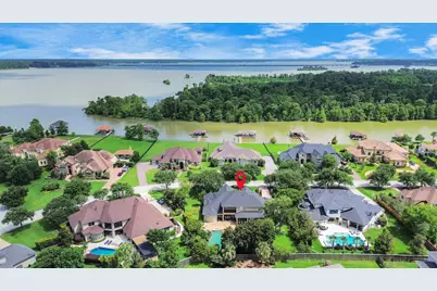 6302 S Royal Point Drive, Kingwood, TX 77345 - Photo 4