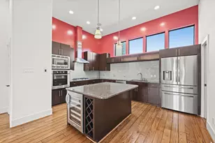 1304 W Dallas St, Houston, TX 77019 - Photo 16