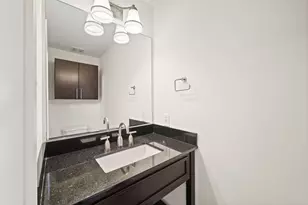 1304 W Dallas St, Houston, TX 77019 - Photo 14