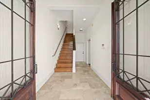 1304 W Dallas St, Houston, TX 77019 - Photo 8