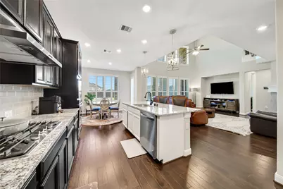 2310 Ironwood Pass Drive, Missouri City, TX 77459 - Photo 10