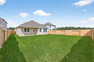 16681 Heritage Pnes Ln, Conroe, TX 77302 - Photo 18