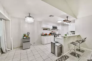 15105 Silverman St, Houston, TX 77598 - Photo 12