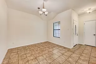 387 De Coster Blvd, Alvin, TX 77511 - Photo 4