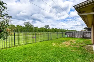 387 De Coster Blvd, Alvin, TX 77511 - Photo 28