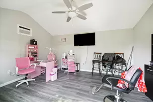 606 Brook Ln, Pasadena, TX 77502 - Photo 16