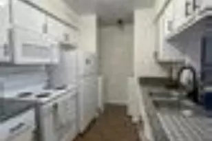 420 Garland Dr, Lake Jackson, TX 77566 - Photo 4