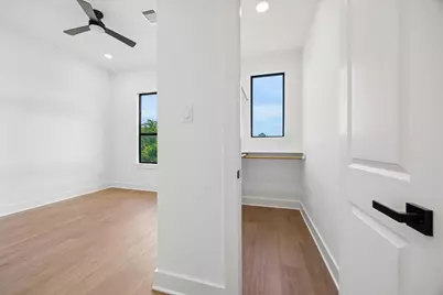 1323 W 22nd Street, Houston, TX 77008 - Photo 22