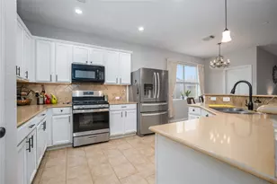 6142 Bradie Ct, League City, TX 77573 - Photo 10