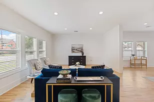 2801 Rosewood St, Houston, TX 77004 - Photo 2