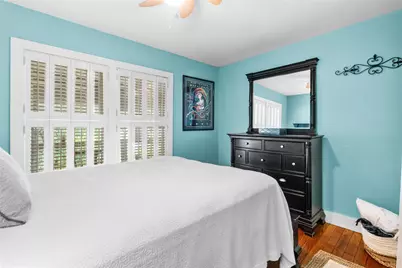 939 17th Street Street, Dickinson, TX 77539 - Photo 14