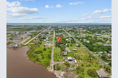 939 17th Street Street, Dickinson, TX 77539 - Photo 1