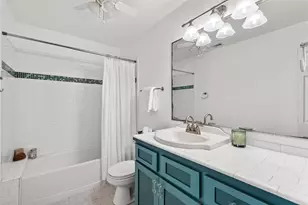 939 17th Street St, Dickinson, TX 77539 - Photo 16