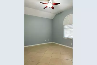 13739 Canyon Hollow Loop, Houston, TX 77083 - Photo 6