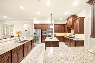 10507 Texas Redbud Ct, Cypress, TX 77433 - Photo 18