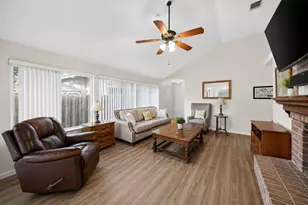 11826 Westlock Dr, Tomball, TX 77377 - Photo 8