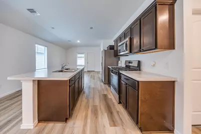 1134 Sultana Springs Court, Houston, TX 77090 - Photo 6