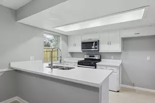 17602 Possums Run Dr, Humble, TX 77396 - Photo 8