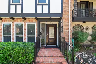 1310 Country Pl Dr, Houston, TX 77079 - Photo 2