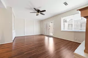 1310 Country Pl Dr, Houston, TX 77079 - Photo 12