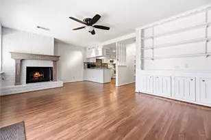 1310 Country Pl Dr, Houston, TX 77079 - Photo 10