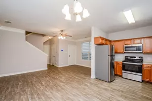 10347 Panther Point Dr, Houston, TX 77099 - Photo 6