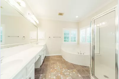 6318 Elm Court, Bellaire, TX 77401 - Photo 16