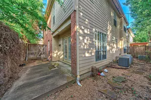 6318 Elm Ct, Bellaire, TX 77401 - Photo 26