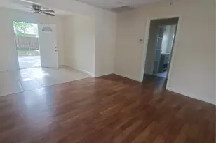 2914 Staples St, Houston, TX 77026 - Photo 2