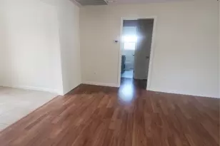 2914 Staples St, Houston, TX 77026 - Photo 4