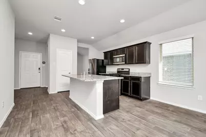 9878 Laurel Lake Lane, Conroe, TX 77384 - Photo 10