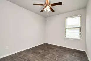 9878 Laurel Lake Ln, Conroe, TX 77384 - Photo 28