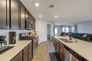 10314 Russell Pines Dr, Rosharon, TX 77583 - Photo 6