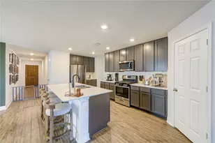 10314 Russell Pines Dr, Rosharon, TX 77583 - Photo 4