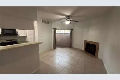 10855 Meadowglen Lane #1009, Houston, TX 77042 - Photo 4