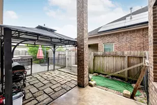13207 Davenport Hills Ln, Humble, TX 77346 - Photo 20
