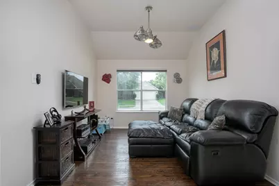 1828 Barretts Glen Drive, Pearland, TX 77581 - Photo 4