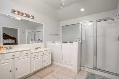 1828 Barretts Glen Drive, Pearland, TX 77581 - Photo 16