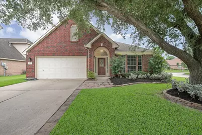 1828 Barretts Glen Drive, Pearland, TX 77581 - Photo 22