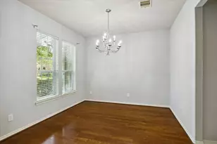 5323 Heath River Ln, Sugar Land, TX 77479 - Photo 4