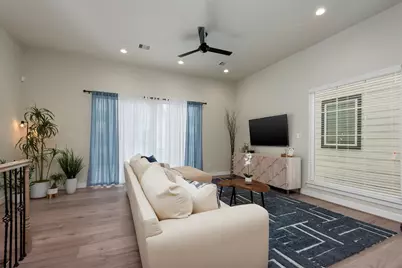 2124 Francis Street, Houston, TX 77004 - Photo 4