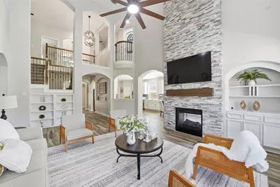 2710 Golden Larch Drive, Katy, TX 77494 - Photo 2