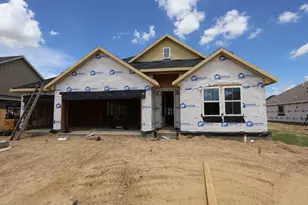 12107 St Augustine Dr, Mont Belvieu, TX 77535 - Photo 2